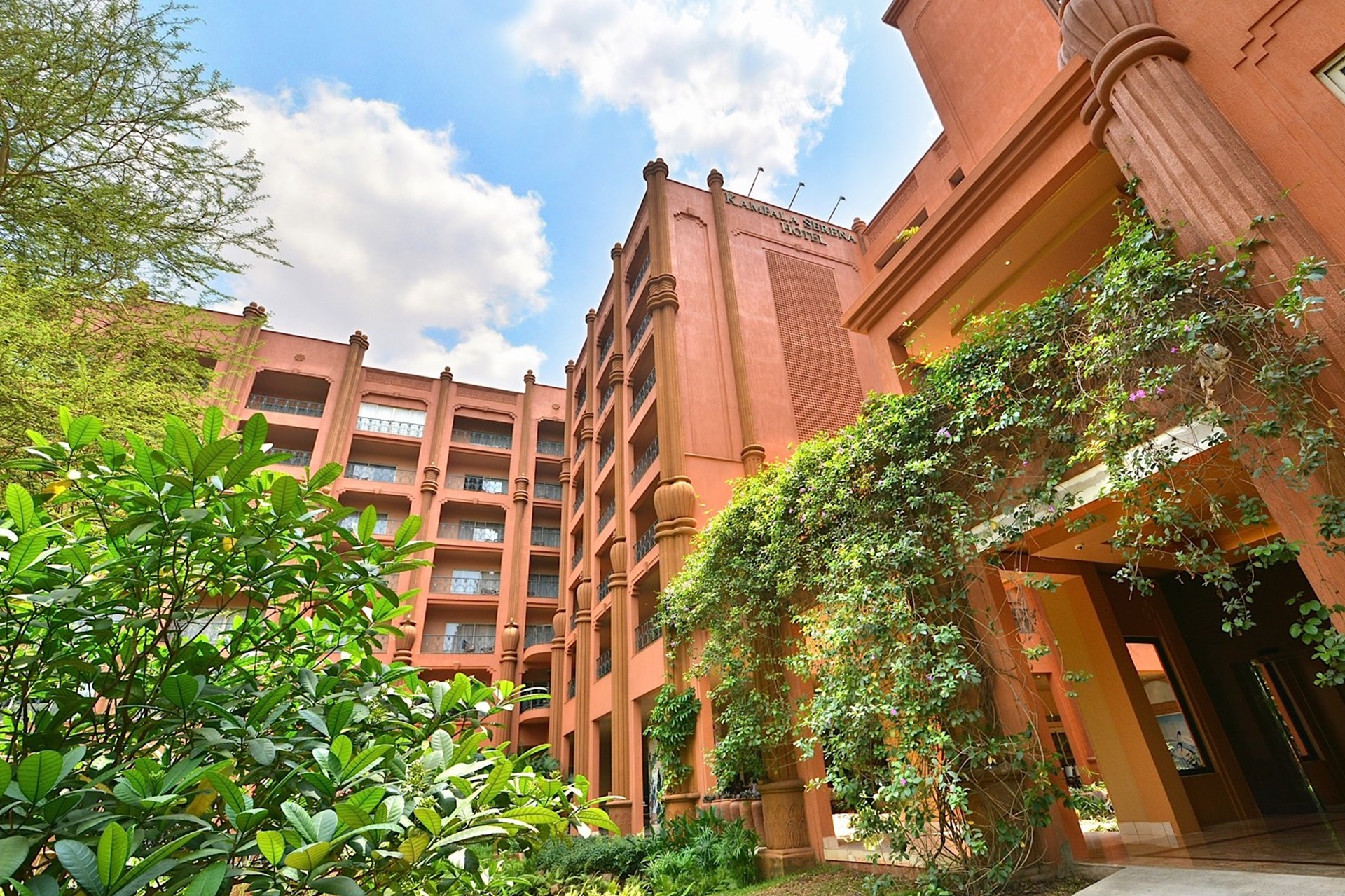kampala hotels - Kampala Serena Hotels
