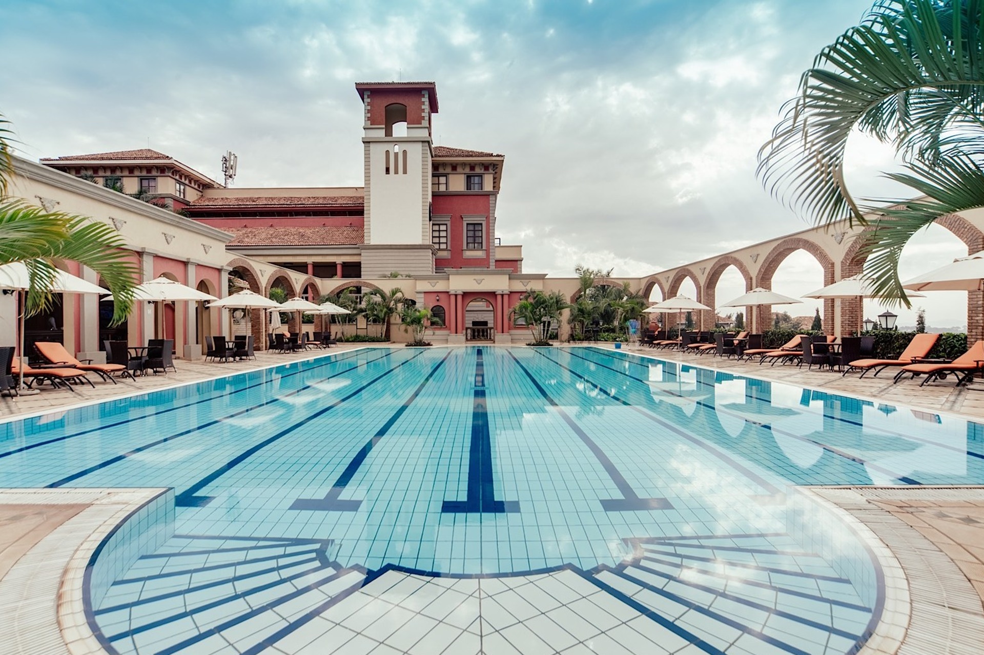 Entebbe hotels - Swimming pool at Lake Victoria Serena Golf Resort and Spa